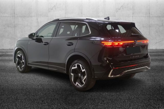 Volkswagen Tiguan 2.0 TDI 193 CV DSG 4MOTION R-Line - foto 4 di 4