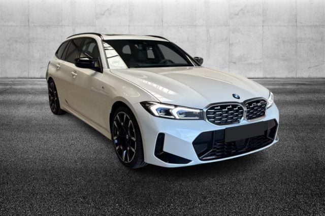 BMW 340 M d 48V xDrive Touring Serie 3(G20/1-80/1), del 2025, 10.999 km, in vendita a Pieve Di Cento (BO)