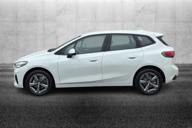 BMW 220 d 48V Active Tourer - foto 4 di 4