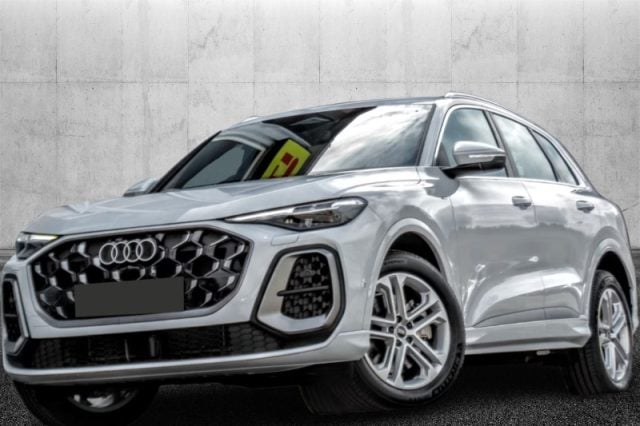 Audi Q5 TFSI 150 kW mHEV+ S tronic quattro S line edition semestrale a PIEVE DI CENTO