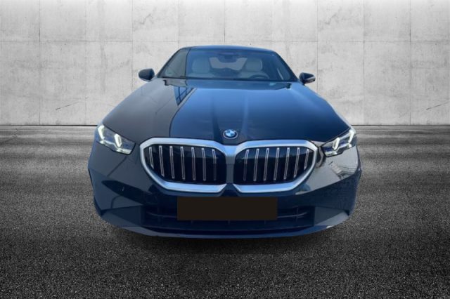 BMW 540 d 48V xDrive - foto 3 di 8