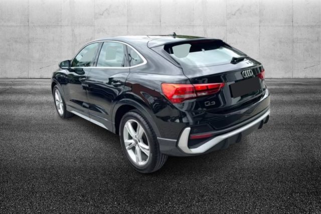 Audi Q3 SPB 35 TDI S tronic S line edition - foto 2 di 4