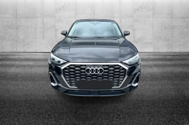 Audi Q3 SPB 35 TDI S tronic S line edition - foto 3 di 4