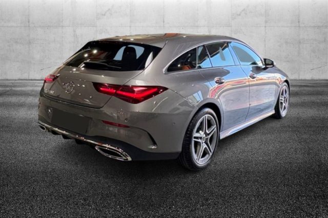 Mercedes-Benz CLA 180 Automatic Shooting Brake AMG Line Advanced Plus - foto 4 di 4