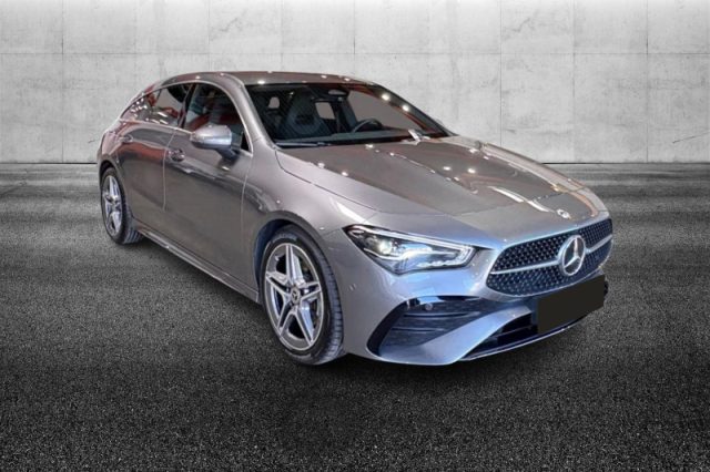 Mercedes-Benz CLA 180 Automatic Shooting Brake AMG Line Advanced Plus - foto 2 di 4