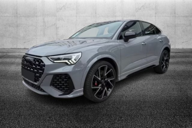 Audi RS Q3 SPB quattro S tronic, del 2023, 30.800 km, in vendita a Pieve Di Cento (BO)