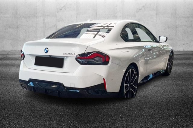 BMW 220 d 48V Coupé Msport - foto 2 di 4