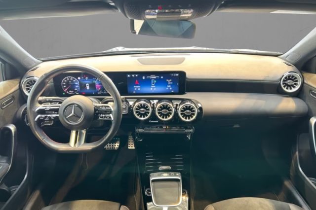 Mercedes-Benz A 200 d Automatic AMG Line Advanced Plus - foto 3 di 4