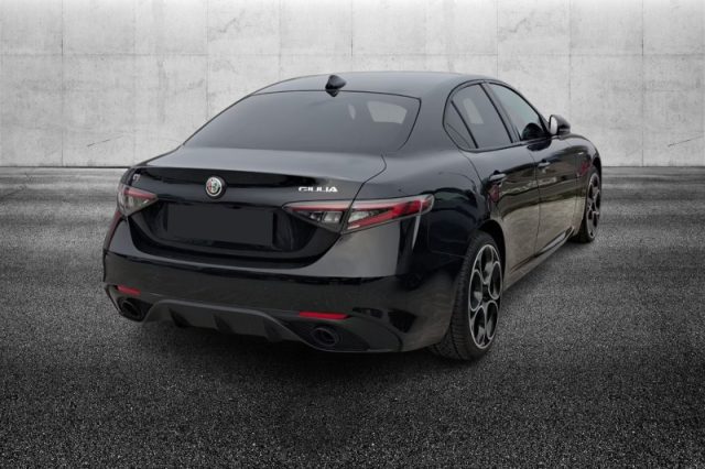 Alfa Romeo Giulia 2.0 Turbo 280 CV AT8 AWD Q4 Veloce - foto 2 di 4