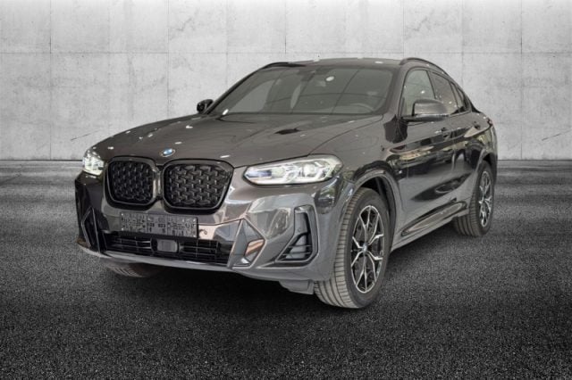 BMW X4 xDrive20d 48V Msport, del 2023, 55.999 km, in vendita a Pieve Di Cento (BO)