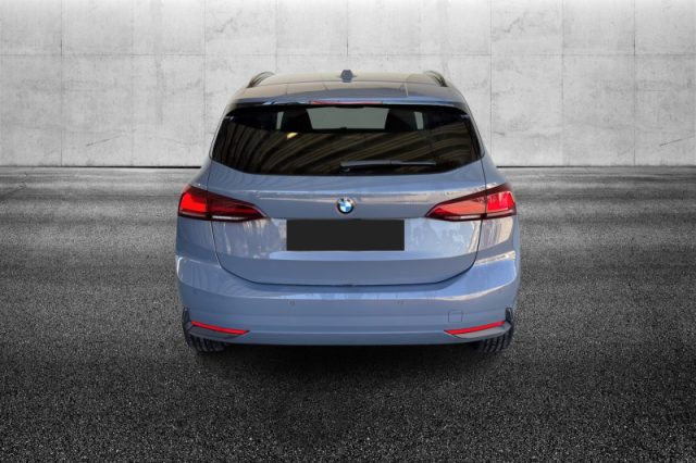 BMW 218 d Active Tourer - foto 4 di 7