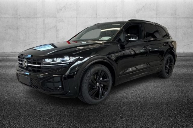 Volkswagen Touareg 3.0 V6 TDI 286 CV SCR R-Line Final Edition km 0 a PIEVE DI CENTO
