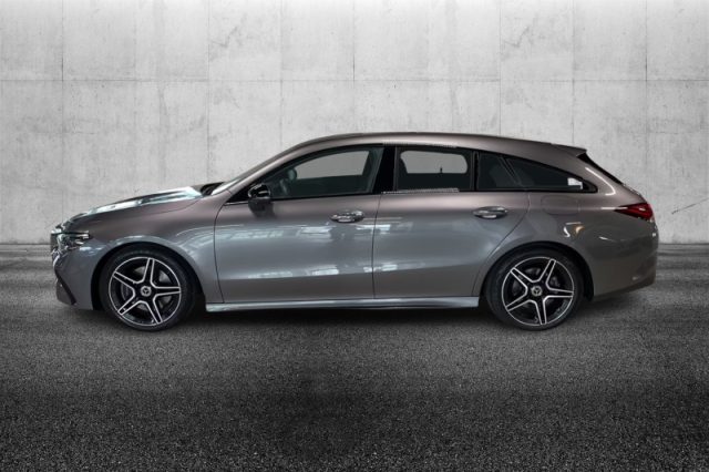 Mercedes-Benz CLA 200 Automatic Shooting Brake AMG Line Advanced Plus - foto 3 di 4