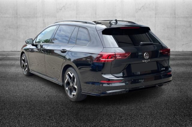 Volkswagen Golf Variant 1.5 eTSI 150 CV ACT DSG R-Line - foto 4 di 4