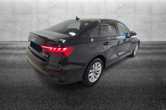 Audi A3 Sedan 30 TDI S tronic - foto 4 di 4