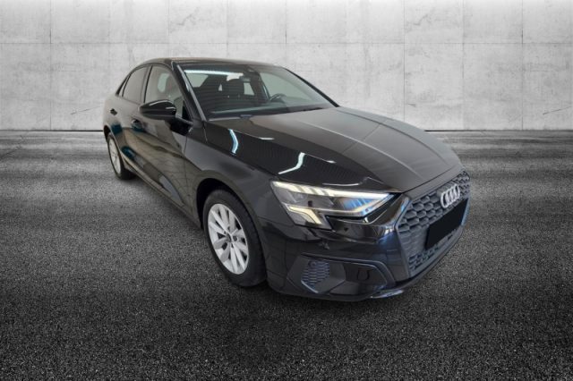 Audi A3 Sedan 30 TDI S tronic - foto 2 di 4