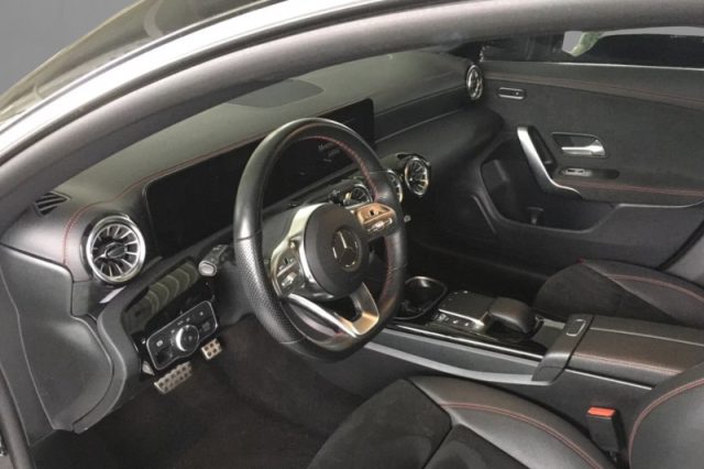 Mercedes-Benz CLA 180 Automatic Shooting Brake AMG Line Advanced Plus - foto 4 di 4
