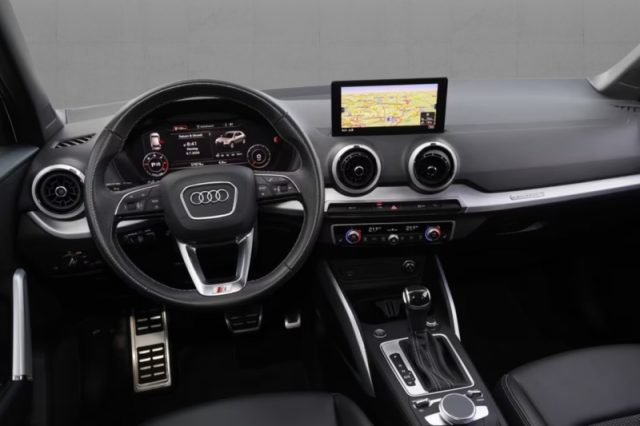 Audi Q2 35 TDI quattro S tronic S line Edition - foto 4 di 4