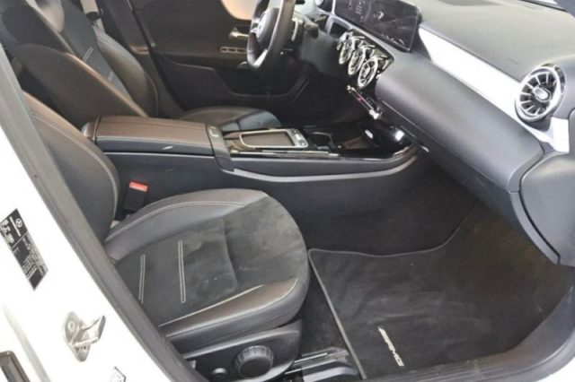 Mercedes-Benz A 200 d Automatic AMG Line Advanced Plus - foto 2 di 2