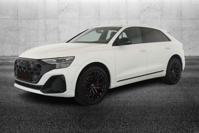 Audi Q8 SUV 50 TDI 286 CV quattro tiptronic S line editio semestrale a PIEVE DI CENTO