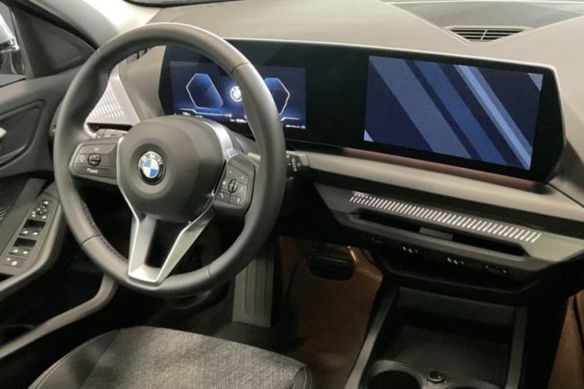 BMW 120 48V MSport Design - foto 3 di 4
