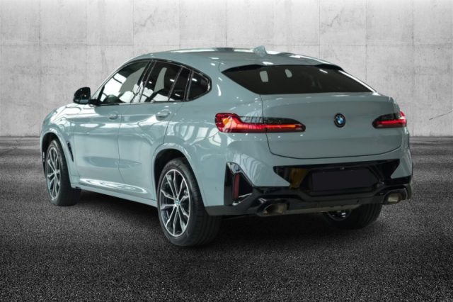 BMW X4 xDrive30i 48V Msport - foto 3 di 4
