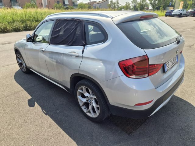 BMW X1 sDrive18d X Line - foto 3 di 4