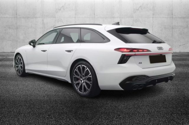 Audi A6 Avant TDI 150 kW S tronic S line edition - foto 3 di 4