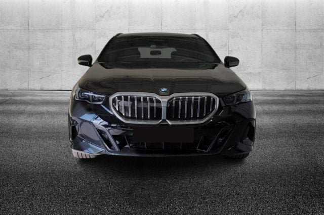 BMW 520 d 48V sDrive Touring Msport - foto 3 di 4