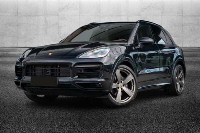 Porsche Cayenne 3.0 V6 Platinum Edition usato a PIEVE DI CENTO
