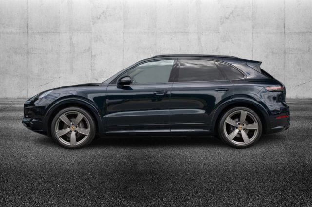 Porsche Cayenne 3.0 V6 Platinum Edition - foto 3 di 4