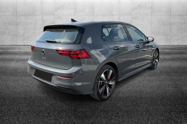 Volkswagen Golf 1.4 Plug-In Hybrid DSG GTE - foto 2 di 7