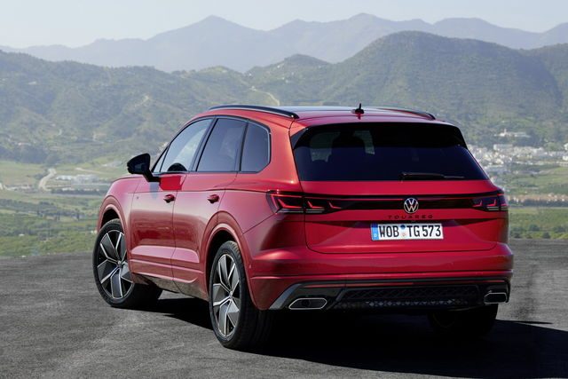 Volkswagen Touareg 3.0 V6 TDI SCR R-Line Final Edition nuovo a PIEVE DI CENTO