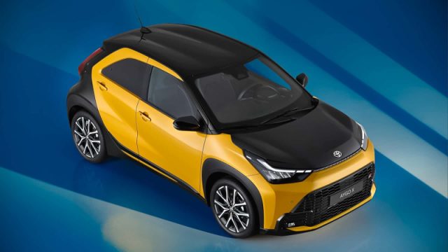 Toyota Aygo X 1.5 Hybrid 115 CV 5 porte Icon - foto 4 di 4