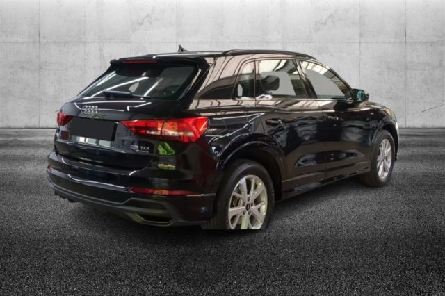Audi Q3 35 TDI quattro S tronic S line edition - foto 2 di 4