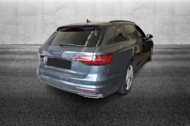 Audi A4 Avant 40 TDI S tronic S line edition - foto 2 di 4