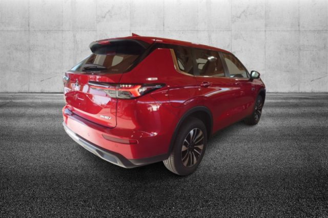 Mitsubishi Outlander 2.4 MIVEC 4WD PHEV Diamond SDA - foto 2 di 4