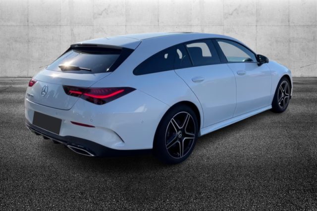 Mercedes-Benz CLA 200 Automatic Shooting Brake AMG Line Advanced Plus - foto 4 di 4