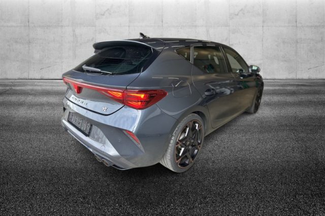 CUPRA Leon 2.0 TSI 300 CV DSG VZ - foto 3 di 4