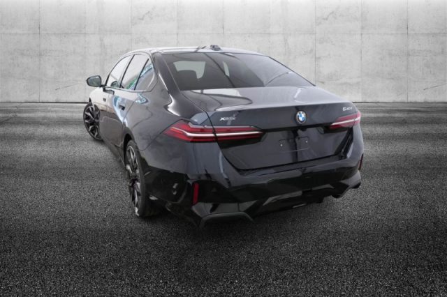 BMW 540 d 48V xDrive Msport - foto 4 di 4
