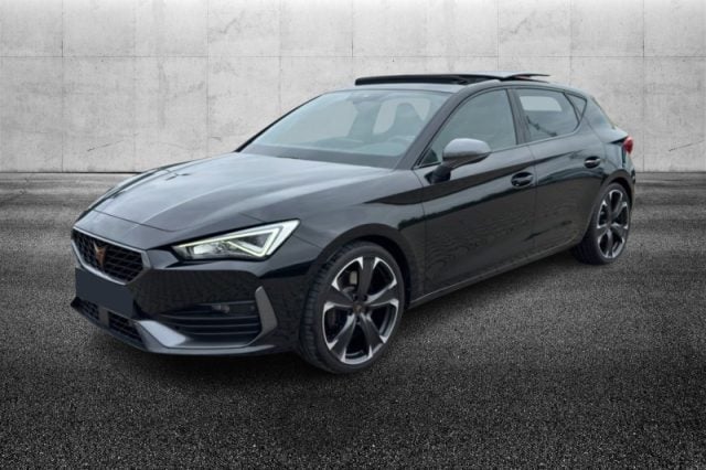 CUPRA Leon 2.0 TSI 245 CV DSG VZ usato a PIEVE DI CENTO