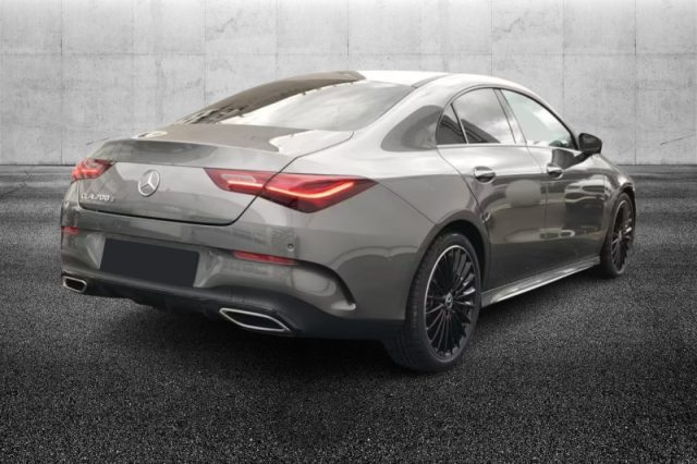Mercedes-Benz CLA 200 d Automatic AMG Line Premium - foto 2 di 4