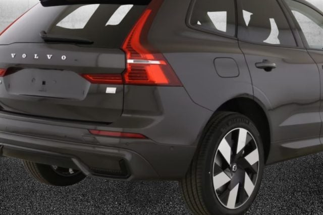 Volvo XC60 T8 Plug-in hybrid AWD automatico Plus Dark - foto 4 di 4