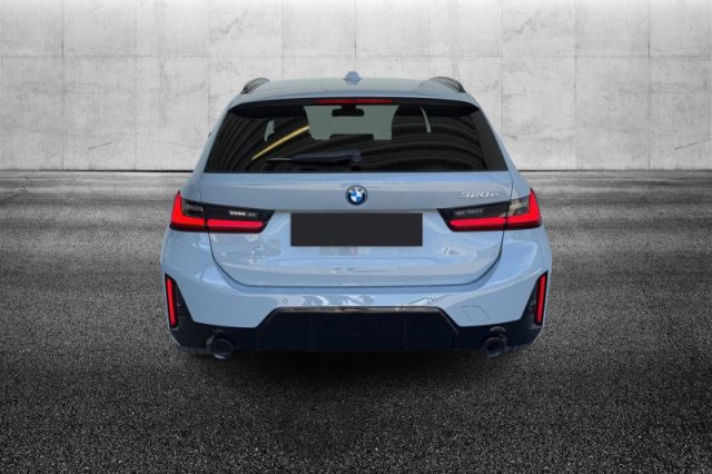BMW 320 e Touring Msport - foto 4 di 4