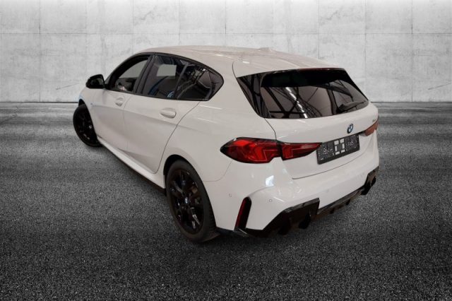 BMW 120 48V MSport - foto 3 di 4