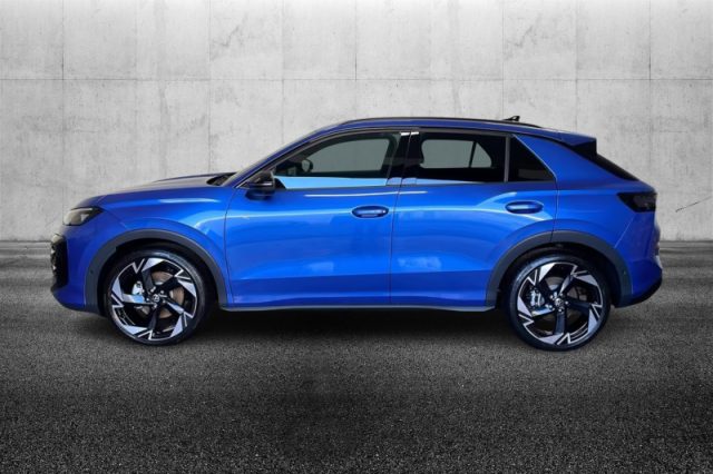Volkswagen T-Roc 1.5 eTSI ACT 150 CV DSG R-Line - foto 3 di 4