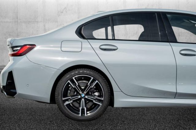 BMW 330 d 48V xDrive Msport - foto 4 di 4
