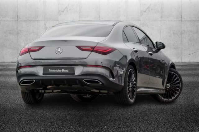 Mercedes-Benz CLA 200 Automatic AMG Line Advanced Plus - foto 2 di 4