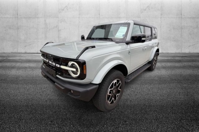 Ford Bronco 2.7 EcoBoost V6 335CV Outer Banks semestrale a PIEVE DI CENTO