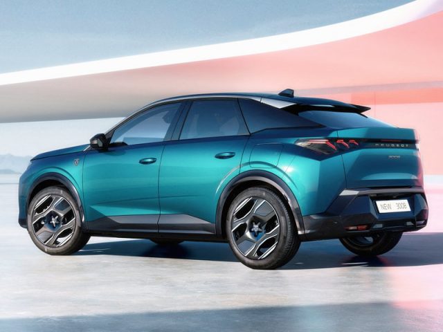 Peugeot 3008 Hybrid 145 e-DCS6 Allure Business - foto 4 di 4